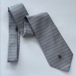 TOMMY HILFIGER Silk Classic Gray Striped Tie w Crest Preppy Office Business